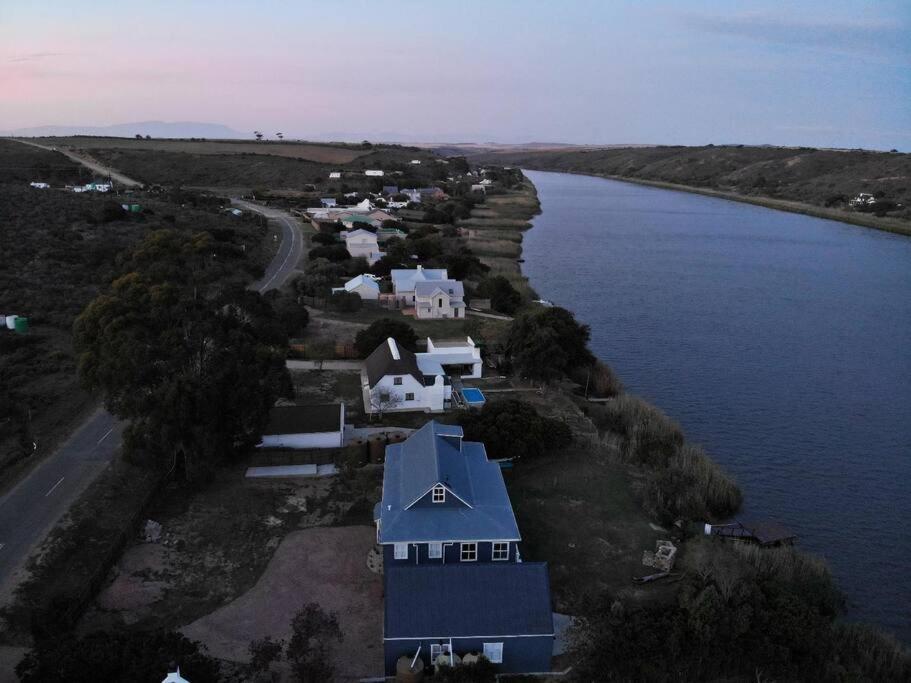 Heron Cottage - Living The Breede Malgas ภายนอก รูปภาพ